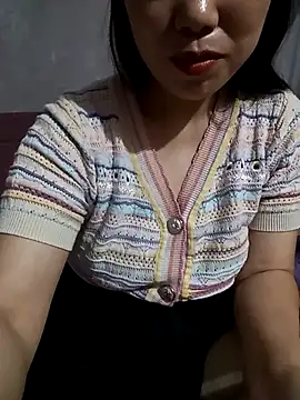 Chengnie online show from April 18, 2026, 11:47 am