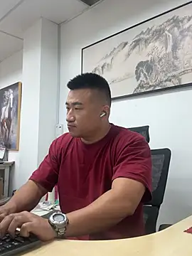 Cunzhangshibage02 online show from May 6, 2026, 1:36 am