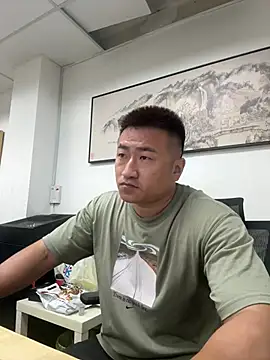 Cunzhangshibage02 online show from August 6, 2026, 1:07 am