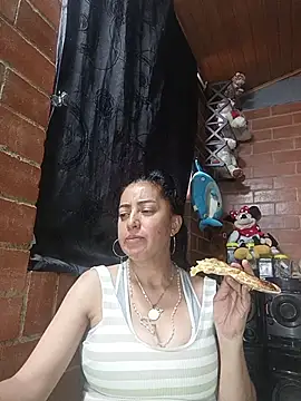 Snapshot of Alexandrina chatting on June 25, 2026, 7:51 pm Alexandrina online show from June 25, 2026, 7:51 pm