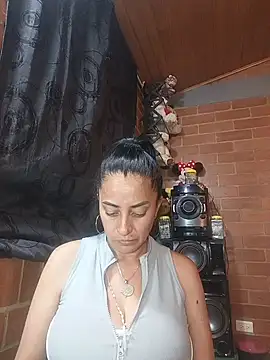 Snapshot of Alexandrina chatting on July 11, 2026, 12:35 am Alexandrina online show from July 11, 2026, 12:35 am