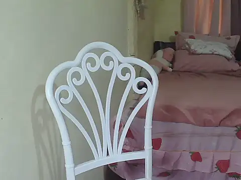 sweetgal mica online show from May 3, 2026, 3:12 am