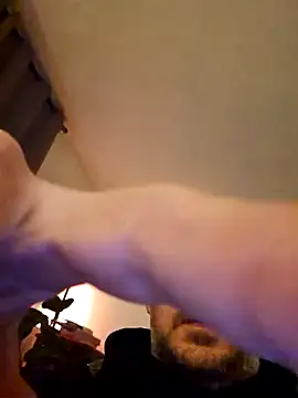 dufatcock online show from March 28, 2026, 9:47 pm