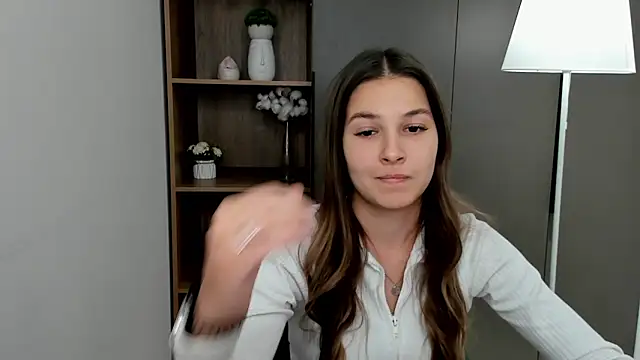 RobbieGarding online show from March 16, 2026, 4:18 am