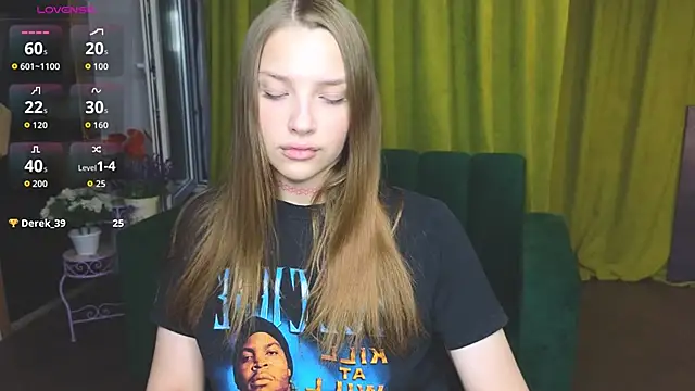 DariaAngels online show from June 14, 2026, 5:48 pm