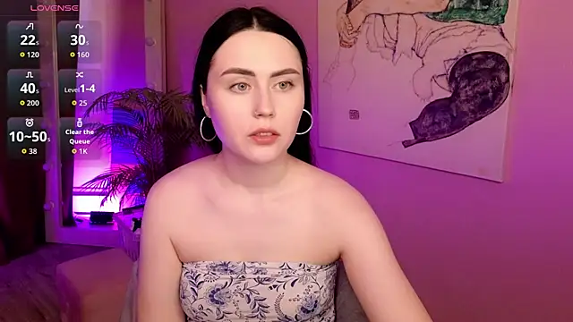 NoraLumi online show from June 5, 2026, 7:14 am