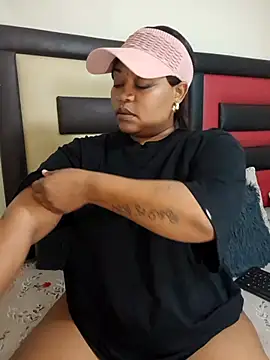 ShavePussyFatAssxx online show from August 3, 2026, 8:45 pm