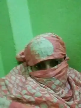 Snapshot of nidhiyadav00 chatting on April 10, 2026, 7:18 pm nidhiyadav00 online show from April 10, 2026, 7:18 pm