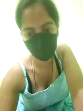 Snapshot of nidhiyadav00 chatting on April 21, 2026, 7:17 pm nidhiyadav00 online show from April 21, 2026, 7:17 pm