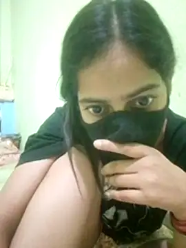 Snapshot of nidhiyadav00 chatting on May 1, 2026, 6:45 pm nidhiyadav00 online show from May 1, 2026, 6:45 pm