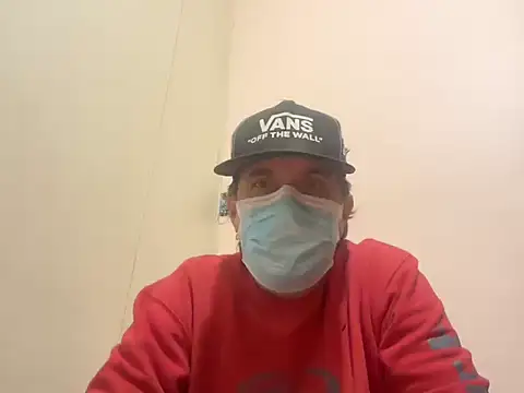 Snapshot of MAByummydick chatting on June 6, 2026, 5:23 am MAByummydick online show from June 6, 2026, 5:23 am