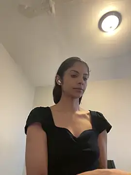 Snapshot of karlatiburcio chatting on March 14, 2026, 8:25 pm karlatiburcio online show from March 14, 2026, 8:25 pm