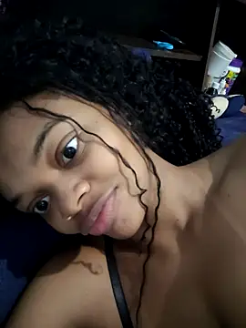 marialuiza2027 online show from March 29, 2026, 12:49 pm