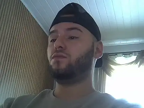 piazaocwb23 online show from April 22, 2026, 4:41 pm