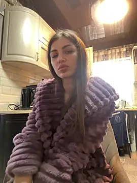 GlamXX online show from March 19, 2026, 9:57 am