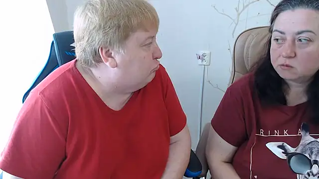 Lindy-Jeanie online show from June 11, 2026, 8:56 am