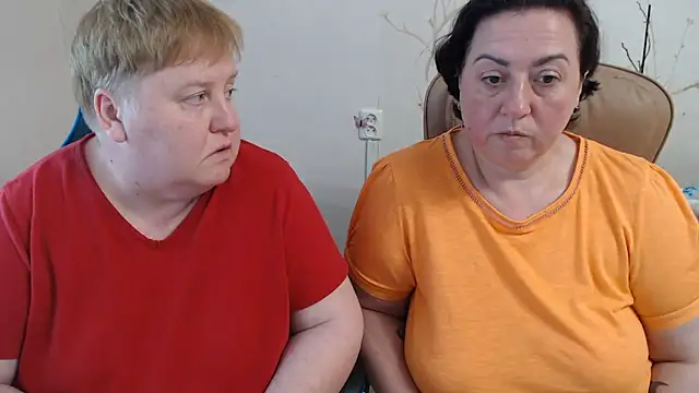 Lindy-Jeanie online show from June 14, 2026, 4:53 pm