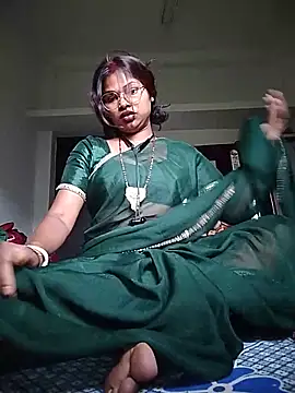 Snapshot of Sexybhabhi99 chatting on May 18, 2026, 8:53 am Sexybhabhi99 online show from May 18, 2026, 8:53 am