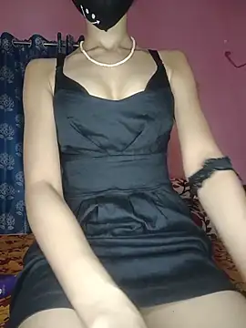 tina2005 online show from May 30, 2026, 1:08 pm