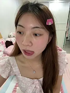 Snapshot of tiantian_niu chatting on April 16, 2026, 11:55 am tiantian niu online show from April 16, 2026, 11:55 am