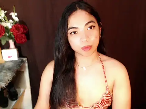Snapshot of xLinda_Walkerx chatting on May 27, 2026, 11:57 pm xLinda Walkerx online show from May 27, 2026, 11:57 pm