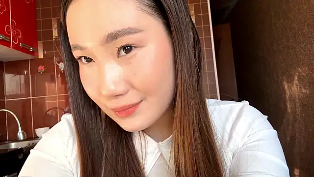 RosalbaLatshaw online show from March 15, 2026, 11:38 am