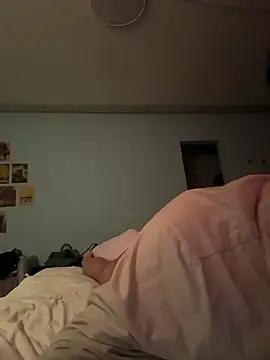 Snapshot of Gkoppfd chatting on April 9, 2026, 3:28 pm Gkoppfd online show from April 9, 2026, 3:28 pm