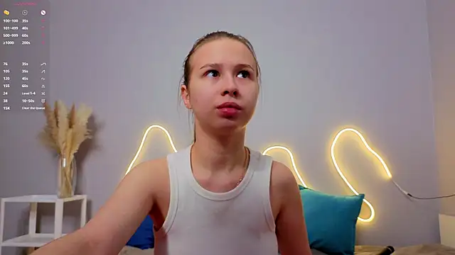 Emma dream  online show from March 17, 2026, 1:54 am