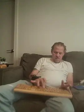 yourMasterisBored online show from March 27, 2026, 2:17 pm