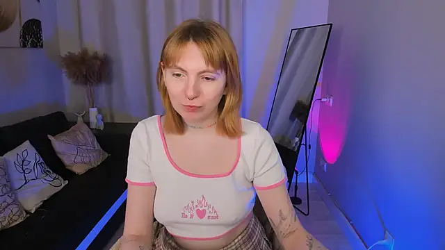 susie miu online show from April 1, 2026, 6:03 am