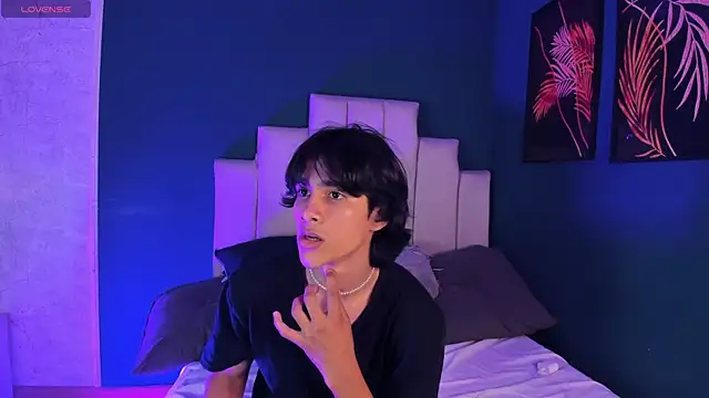 Cheys Mast online show from June 23, 2026, 7:34 pm