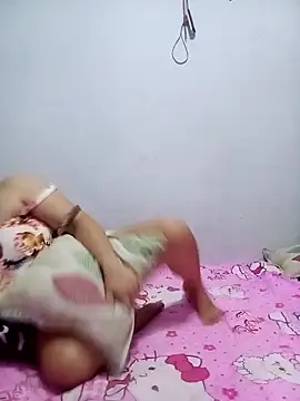 Snapshot of Lilsweetypie chatting on March 15, 2026, 11:27 am Lilsweetypie online show from March 15, 2026, 11:27 am