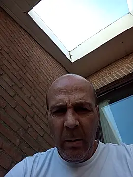 Iulian81 online show from August 3, 2026, 8:57 am
