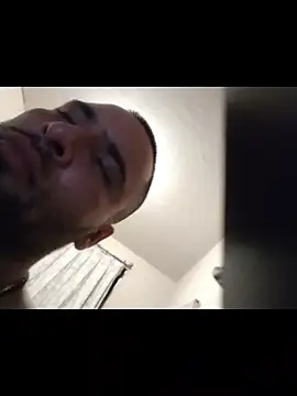 Snapshot of Relk130p chatting on March 22, 2026, 8:18 am Relk130p online show from March 22, 2026, 8:18 am