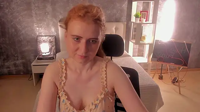 Shiny Liss online show from June 25, 2026, 1:49 am