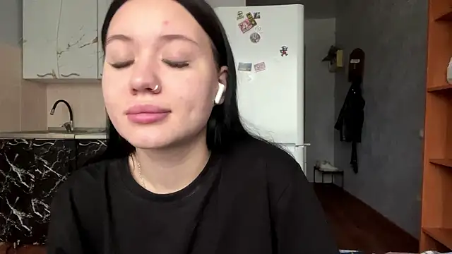 Sofi Funny online show from May 6, 2026, 11:43 pm