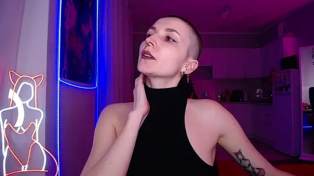 Hope Foxter online show from April 18, 2026, 8:53 pm