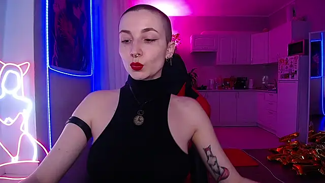 Hope Foxter online show from April 28, 2026, 2:27 am