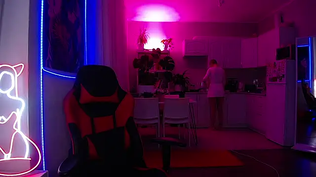 Hope Foxter online show from April 29, 2026, 5:30 pm