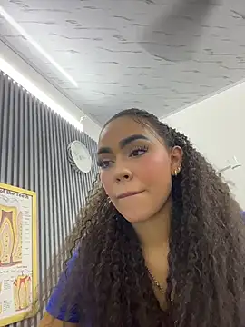 daniela-sexy online show from July 3, 2026, 2:56 pm