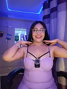 PiscisGirl online show from July 12, 2026, 5:53 am
