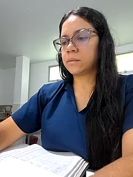 Snapshot of Aila_Phone chatting on May 27, 2026, 7:22 pm Aila Phone online show from May 27, 2026, 7:22 pm