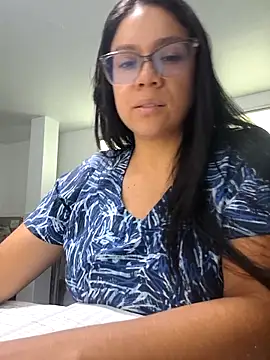 Snapshot of Aila_Phone chatting on May 31, 2026, 7:26 pm Aila Phone online show from May 31, 2026, 7:26 pm