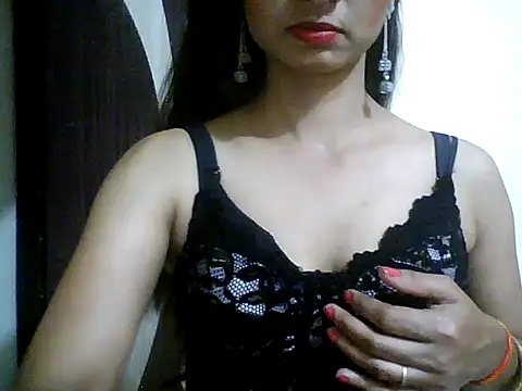 Snapshot of Sonam1186 chatting on June 3, 2026, 2:33 pm Sonam1186 online show from June 3, 2026, 2:33 pm