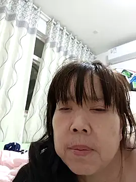 Snapshot of xushour chatting on April 23, 2026, 4:31 pm xushour online show from April 23, 2026, 4:31 pm