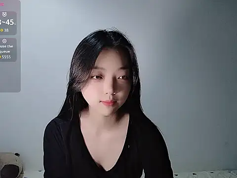 oblakitty  online show from March 16, 2026, 12:49 am