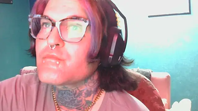 TattooBambie online show from March 21, 2026, 5:45 am