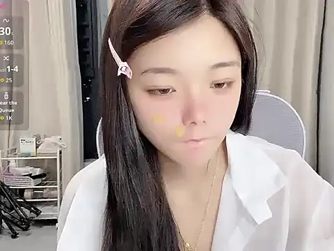 Snapshot of Puting_q chatting on March 22, 2026, 8:23 pm Puting q online show from March 22, 2026, 8:23 pm