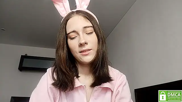 PearlieConolly online show from March 22, 2026, 9:56 am