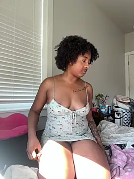 bbabbykimmie online show from June 22, 2026, 11:35 pm